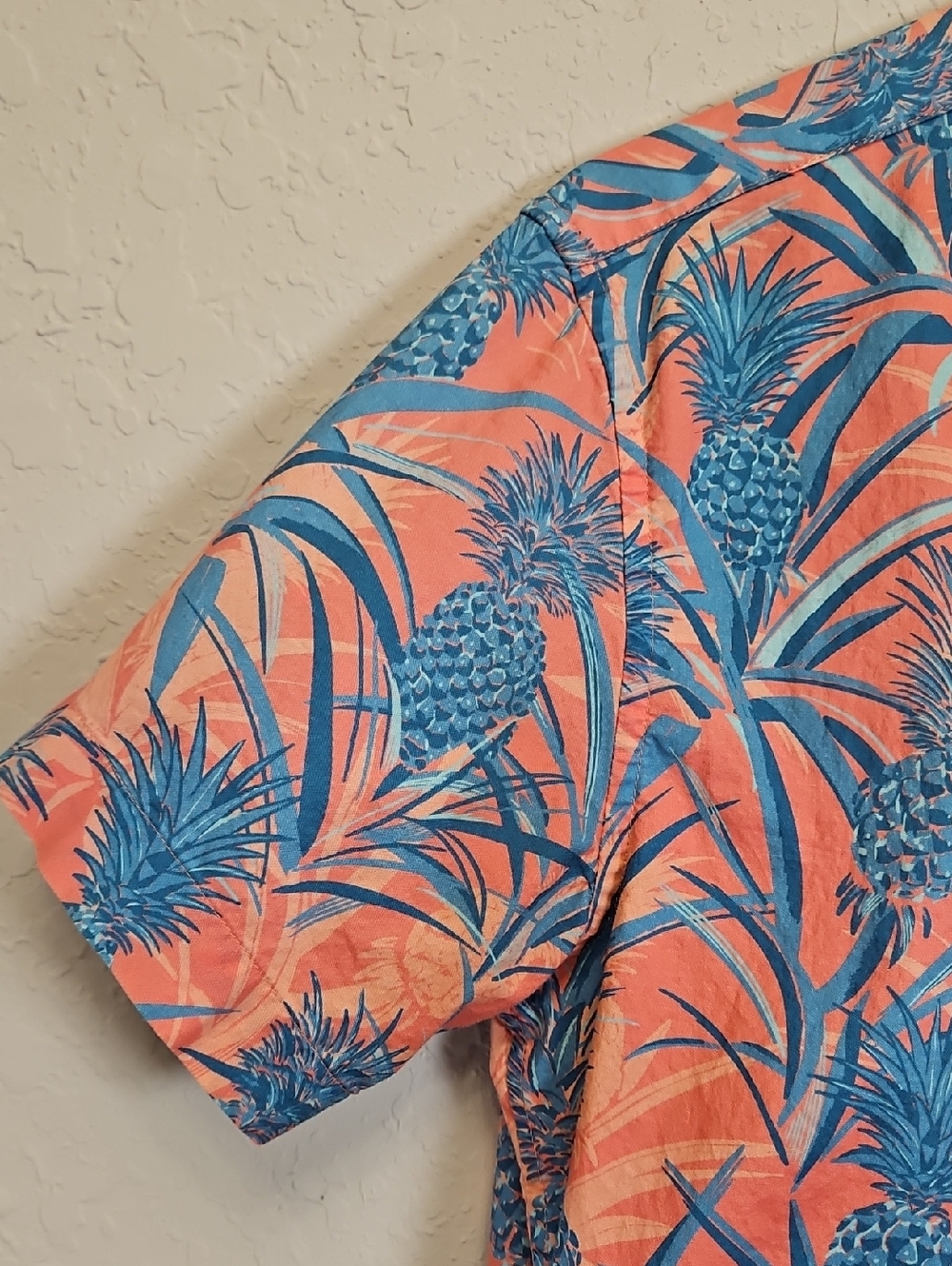 Bonobos Men’s Short-Sleeve Coral/Blue Pineapple Print, Size Small, Slim Fit - Picture 8 of 12